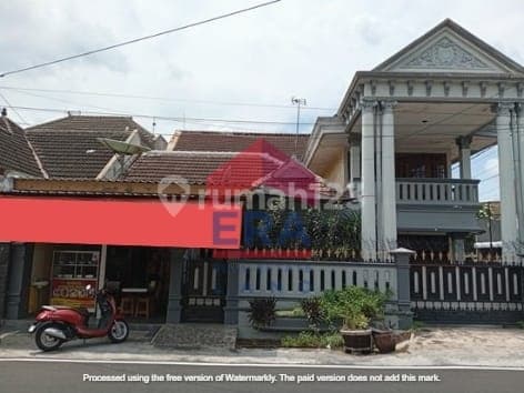 Rumah 2 Lantai Bagus SHM di Jalan Danau Limboto , Malang