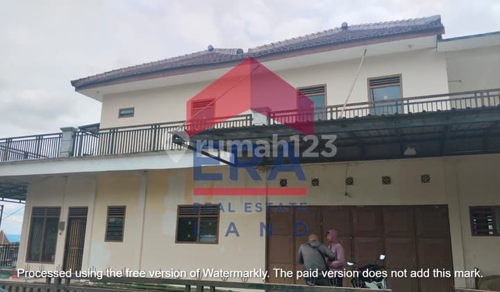 Nice House Unfurnished SHM Amani Land Housing, Joyogrand Merjosari, Malang