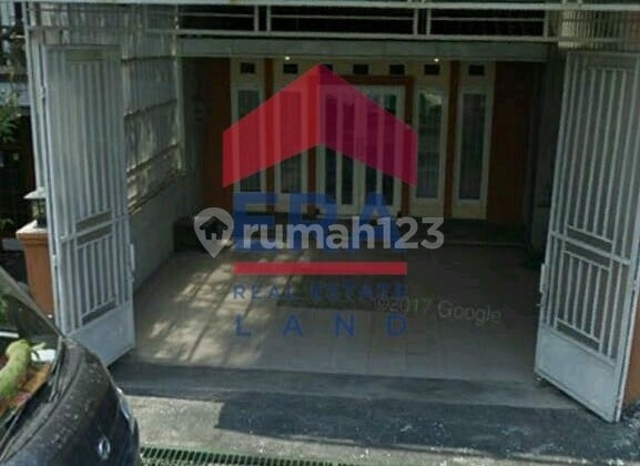 Furnished Rental House with SHM on Mayjend Panjaitan Street, Malang