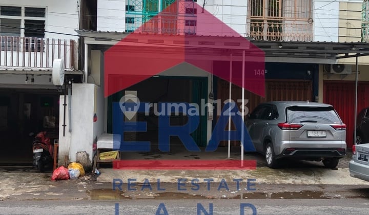 Ruko, 2 Lantai, SHM, di Oro-Oro Dowo