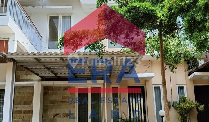 Rumah 2 Lantai SHM di Perumahan The Kalindra, Malang