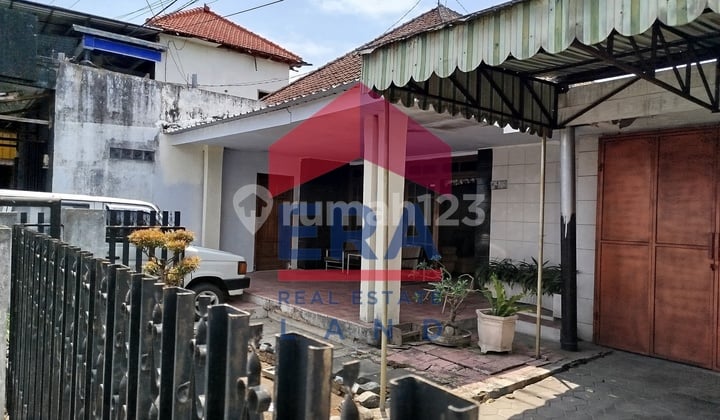 Rumah Bagus SHM di Jalan Semeru Selatan , Malang