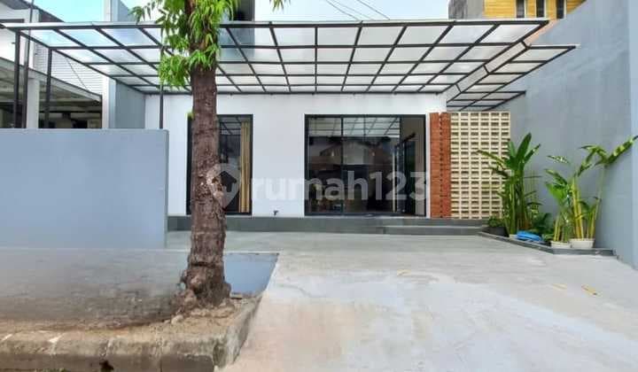 Beautiful House Ready to Occupy, Location Bintaro Sector 6 - 0764