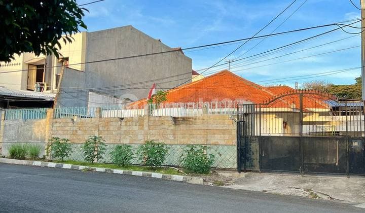 Rumah bisa Utk Usaha di Kupang Indah Belakang Jln Raya Luas 626M2