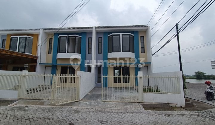 DP 0% FREE ALL BIAYA RUMAH 2LT DEKAT SEKOLAH PELAYARAN DAN MERR