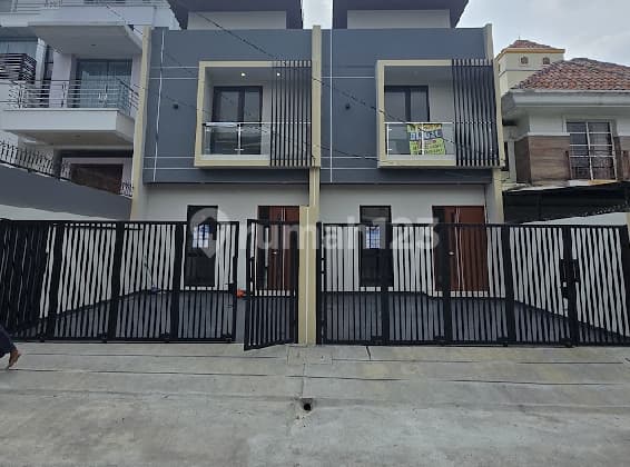 Dijual Rumah Baru di Kav Dki Meruya
