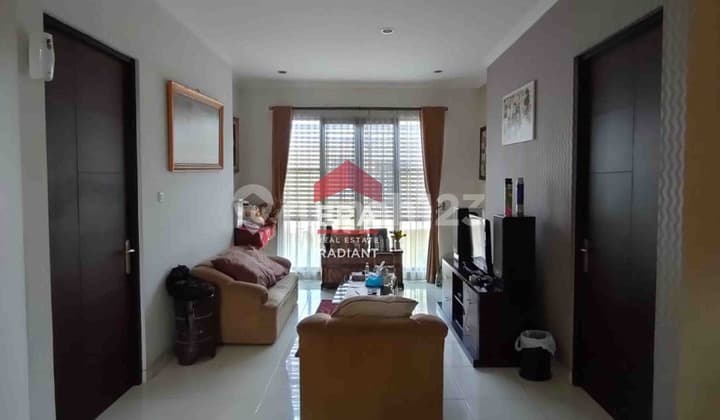Rumah Minimalis Modern di Emerald Garden Bintaro Sektor 7