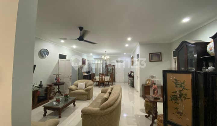 Rumah Modern Lokasi Bagus, Siap Huni di Megapolitan Cinere