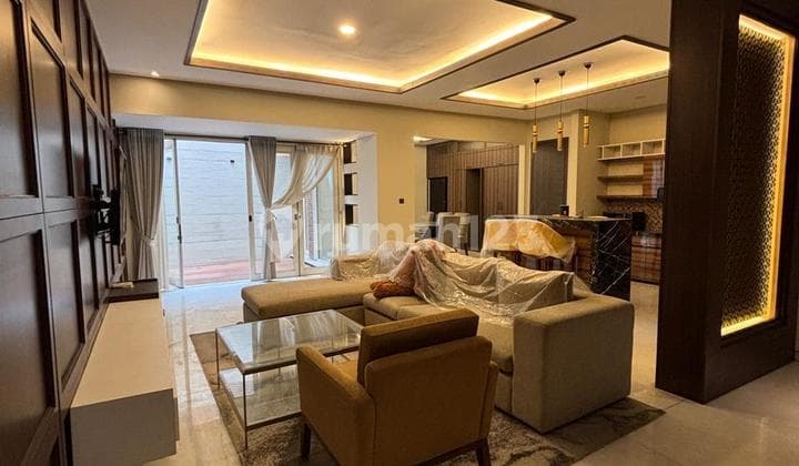 Rumah Mewah Siap Huni di Serenia Hills (Fully Furnished)