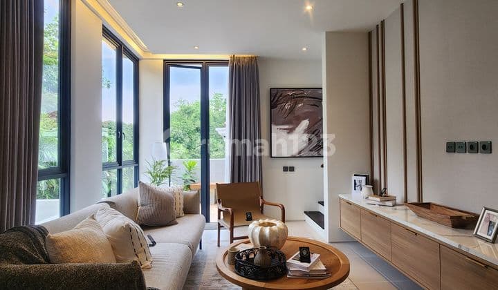 Town House Mewah Exclusive Di Lebak Bulus Jakarta Selatan