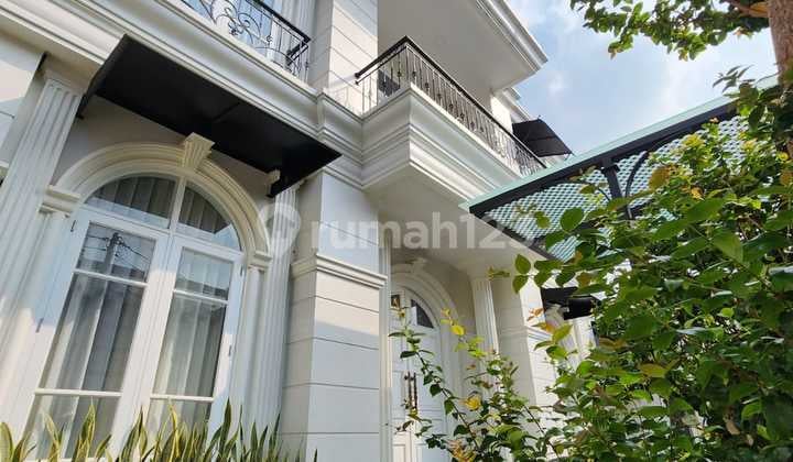 Rumah Mewah Furnished Strategis Tebet Jakarta Selatan