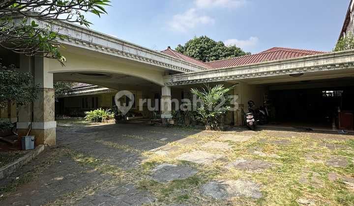 Strategic Cheap House Land Count Menteng Central Jakarta