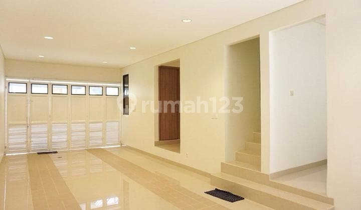 Jual Cepat, Rumah Rapih Siap Huni Unfurnish Di Sunter Bisma, Nego