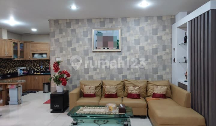 Jual Cepat, Rumah Rapih Siap Huni Row 2,5Mobil Di Graha Sunter Pratama, Nego