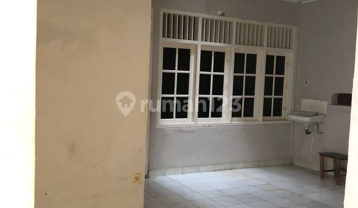 Rumah Kosongan Butuh Renovasi di Serdang, Bisa Nego