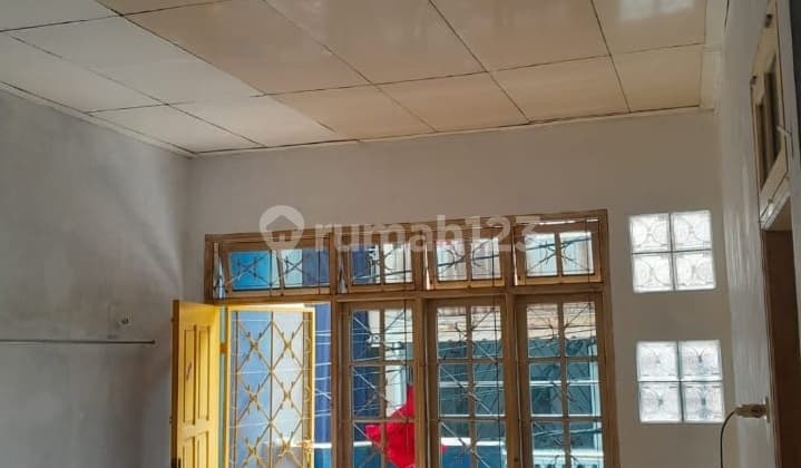 Jual Cepat Rumah Kondisi Rapi Jalan 2 Mobil di Pademangan