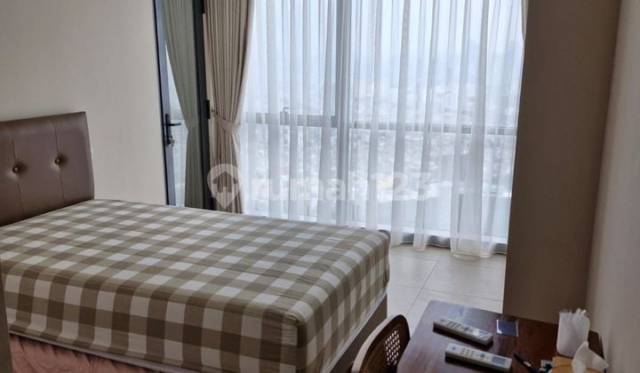 Disewakan, Unit 1Br High Floor Furnished Siap Huni di Menara Jakarta, Nego