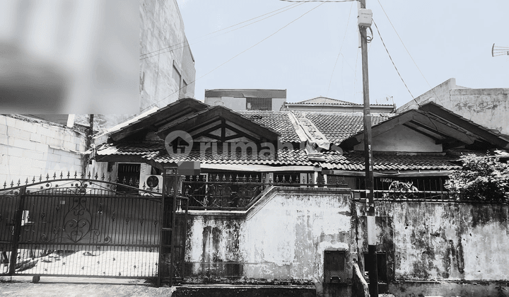 Turun Harga! Jual Cepat, Rumah Standart di Sunter Mas, Nego