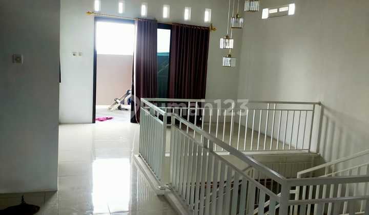 Jual Cepat, Rumah Bangunan Baru Rapih Siap Huni di Warakas, Nego