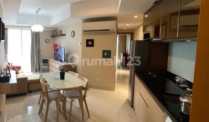 Jual Cepat, Unit Siap Huni Furnished Low Floor View Golf Di The Mansion, Nego