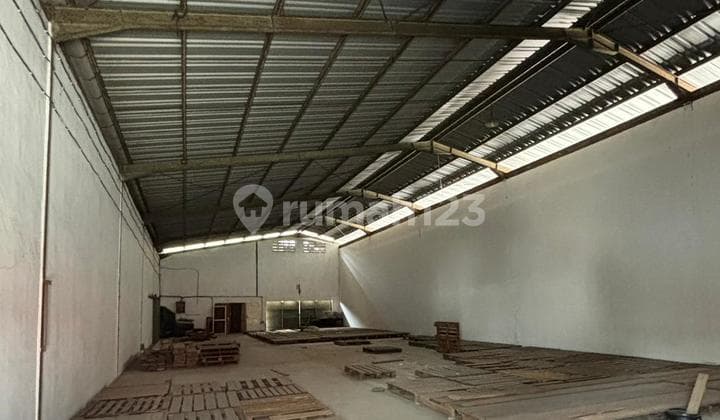 For Rent: Back Warehouse of Elang Laut - Land Area 5500 (Shared)