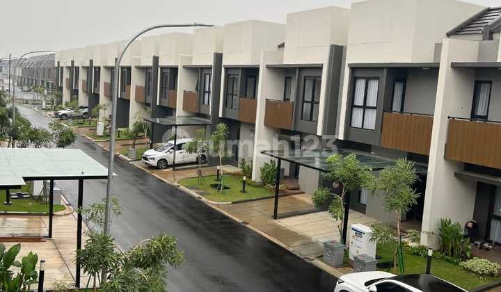 Disewakan Rumah Brand New Sumarrecon Bekasi - Luas 7 x 11