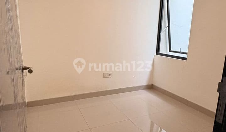 Disewakan Rumah Tahap 2 di PIK 2 - Luas 6 x 12,5