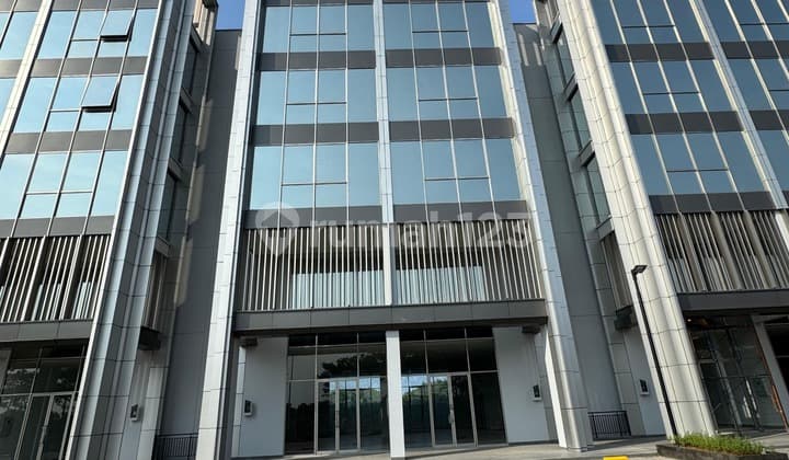Near Toll Access, Shophouse, 6 Floors, PPJB (Sale and Purchase Agreement), Near Airport Access, Located in an Islamic Environment