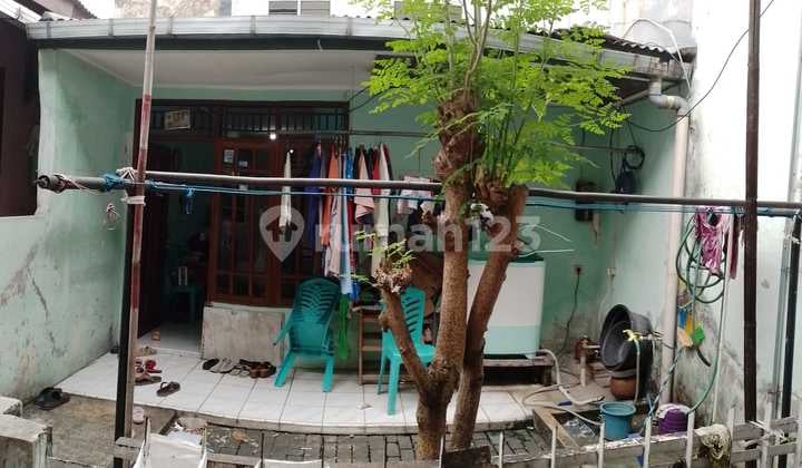 Jual Cepat Rumah 1,5 Lantai di Belakang RS Dharmais Jakarta Barat !