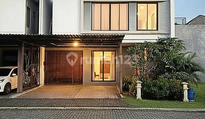 For Sale Semi Furnished House in The Mozia BSD City!