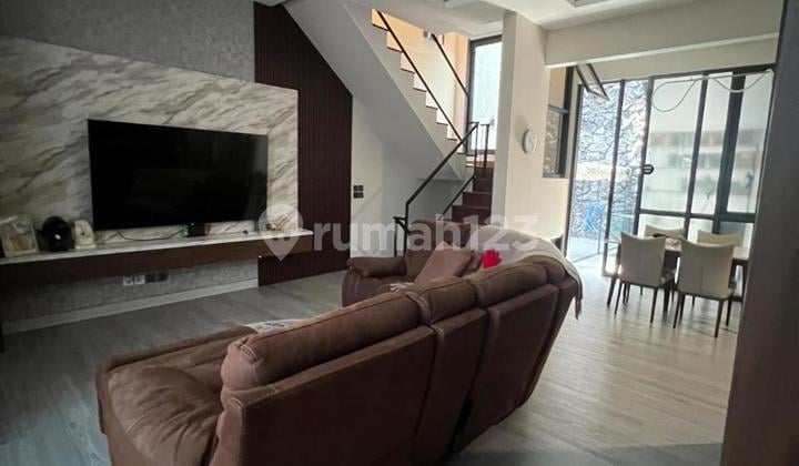 For Sale 3-Story Furnished House with Pool in Greenwich BSD City!