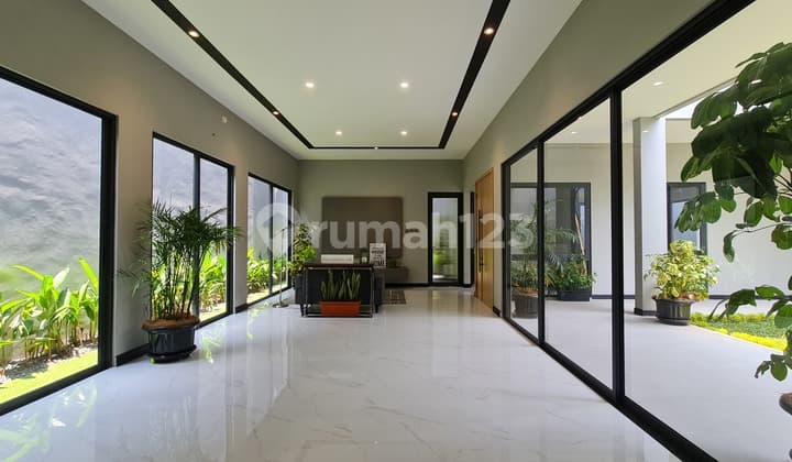Dijual Rumah Brand New 3 Lantai di The Green BSD City !