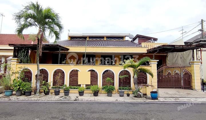 Rumah 2 Lantai Semifurnished SHM Di Danau Ranau Raya Malang
