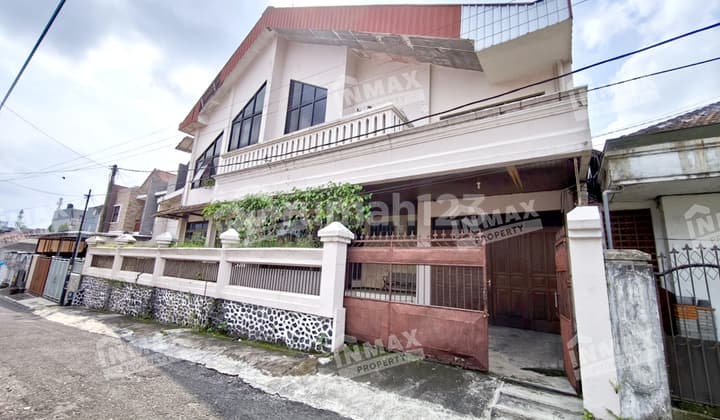 Rumah Luas Lebar Lokasi Strategis Di Daerah Bunga-Bunga, Lowokwaru Malang