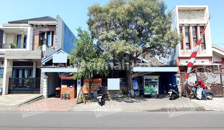 Rumah Luas, Kamar Banyak, Lokasi Strategis Di Dewandaru Dekat Ke Suhat