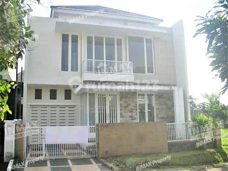 Disewakan Rumah Luas, 2 Lantai Lokasi Villa Puncak Tidar