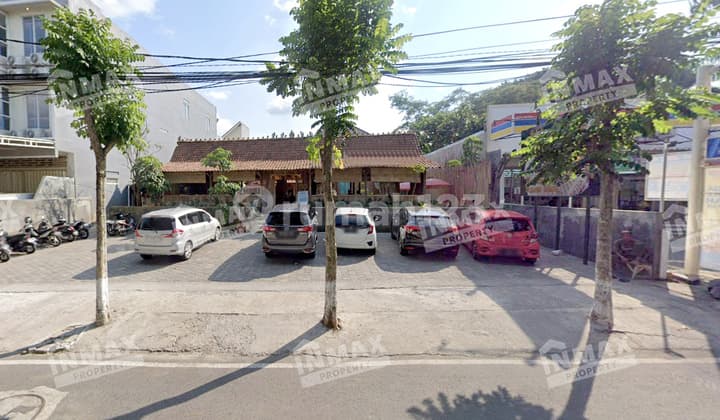 Tempat Usaha Kuliner Lokasi Strategis Di Bukit Dieng, Malang