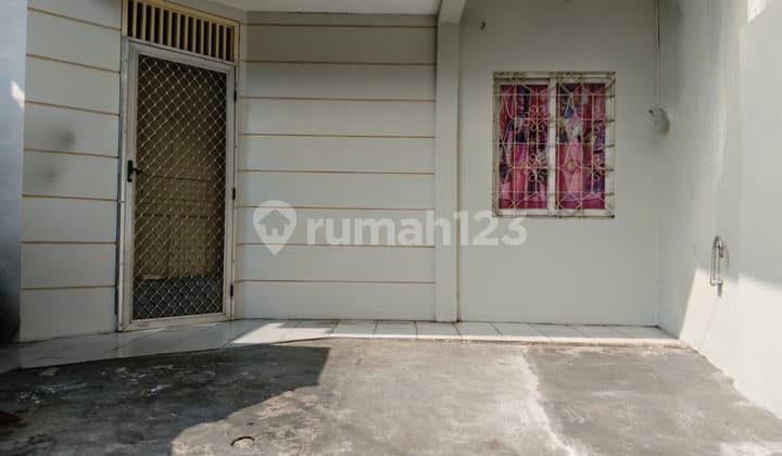 Sewa Rumah Taman Surya Harga Nego