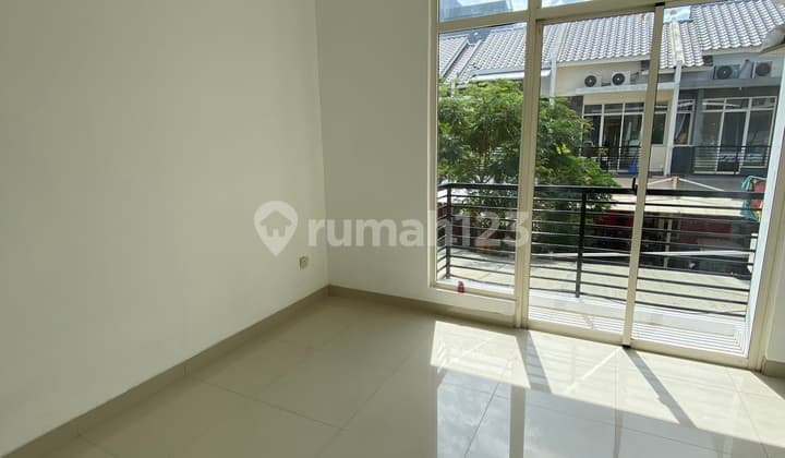 Beach House Pantai Indah Kapuk Size 4x12 2-Storey Building Ready to Occupy
