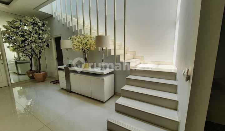Rumah Sunter Minimalis Rapih Siap Huni 10x17