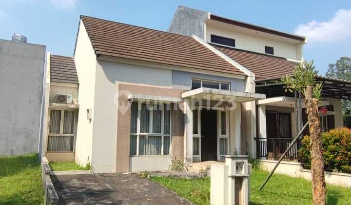 For Sale Beautiful House Right in Front of the Park, Dhana Suvarna Sutera Cluster.