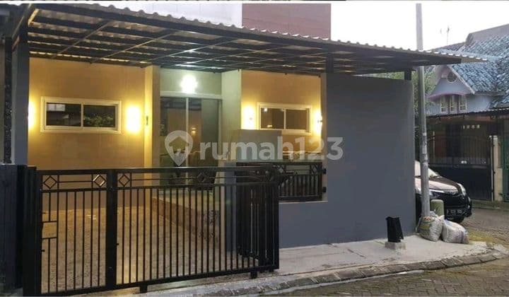 Jual Bu Rumah Hoek Full Furnish di Taman Puspa Citra Raya Tangerang