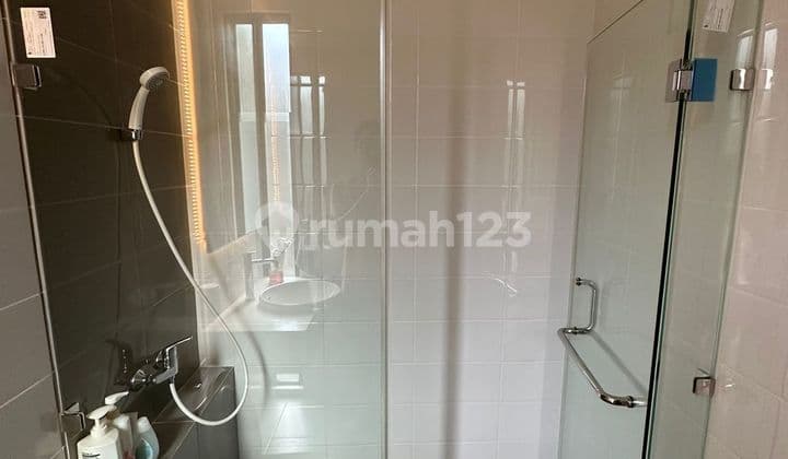 Dijual rumah semi furnish cluster eldora suvarna sutera tangerang