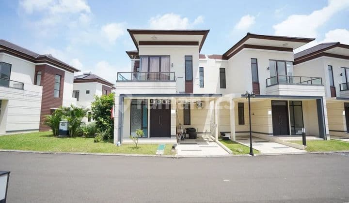 For Sale or Rent 2-Story Hook House with Garden at Lavisa Lavon Swancity