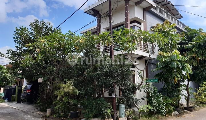 Rumah semi furnish di Talaga Bestari cluster Harmony
Nempel gerbang tol Balaraja Timur
Tangerang