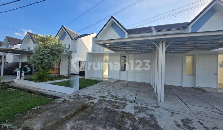 Rumah Siap Huni Dengan Lahan Luas Di Talaga Bestari Tangerang