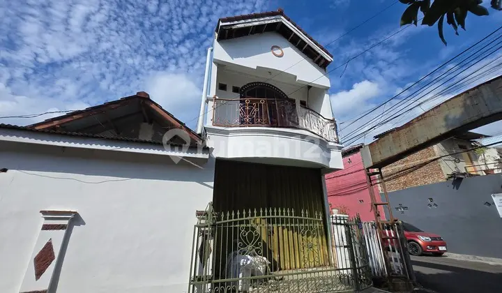 For Sale Corner House in Taman Palem Talaga Bestari, Suitable for Warehouse, Business, or Employee Mess.