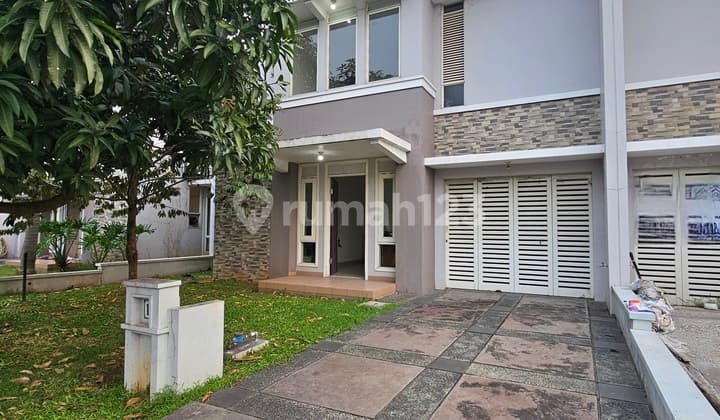 Dijual Cepat Rumah 2 Lantai di Suvarna Sutera Selangkah ke Sport Club