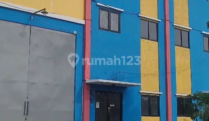 Disewakan Gudang Luas 2 Lantai Siap Pakai Dekat Tol Batuceper