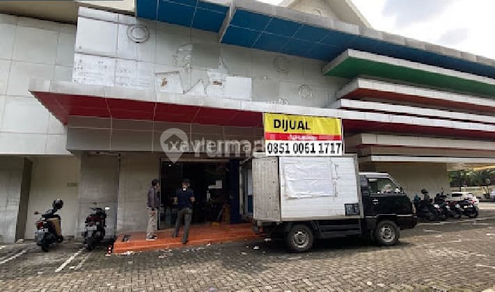 Area Komersial Pusat Kota Hitung Tanah Hook Jalan Dr Sutomo Ruang Usaha